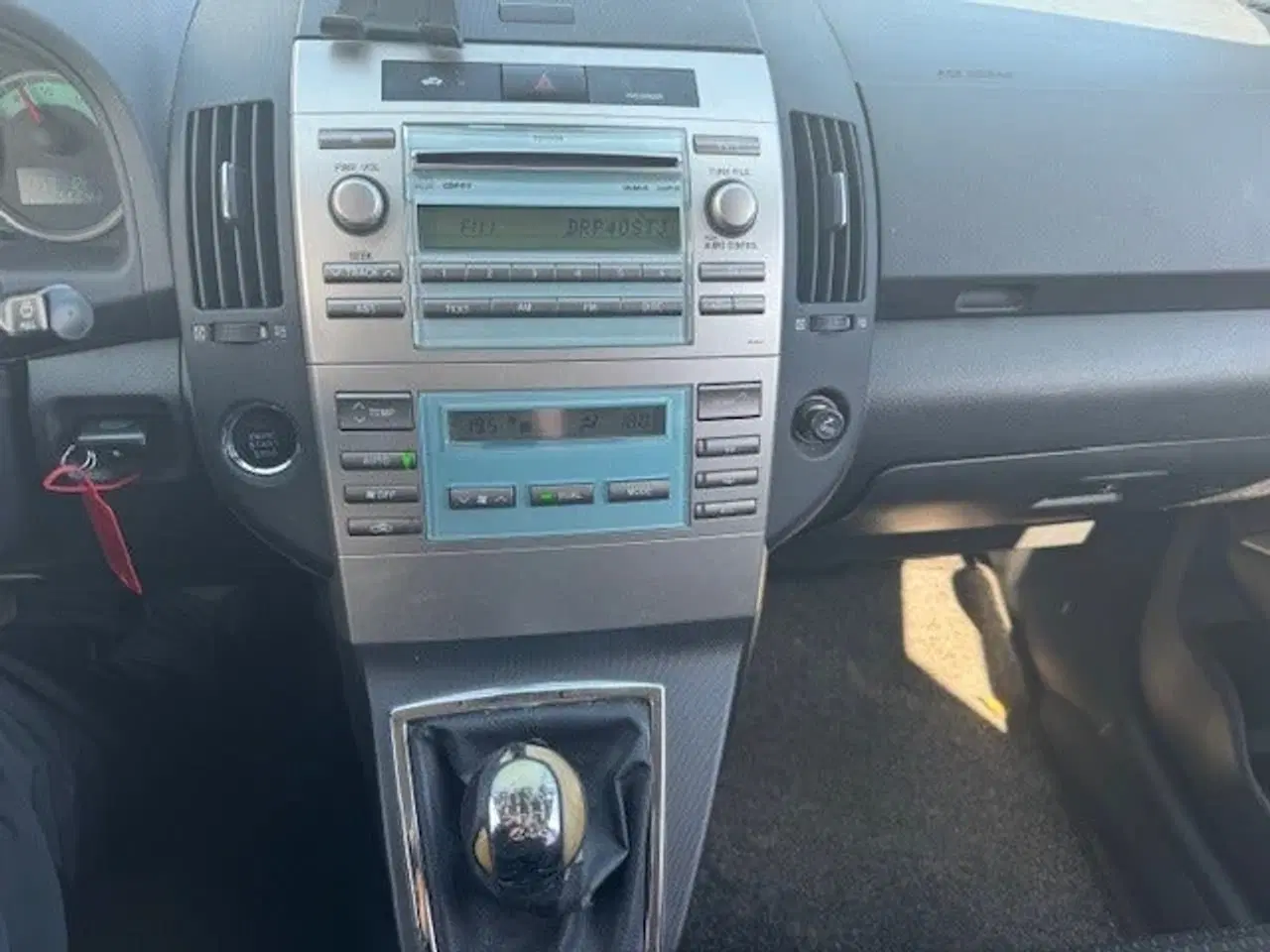 Billede 12 - Toyota Corolla Sportsvan 2,2 D-4D 136 Sol