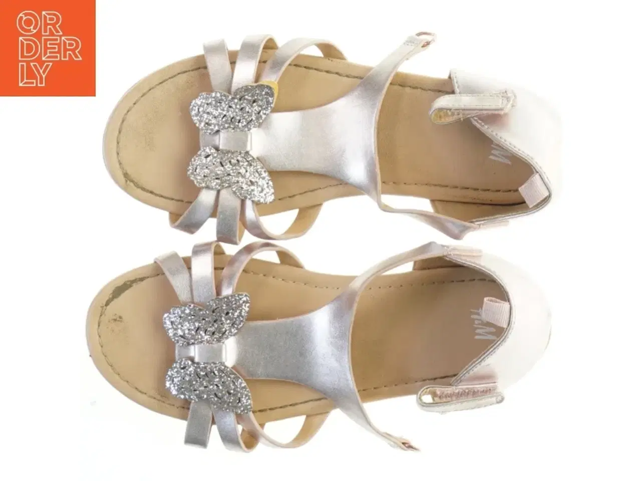 Billede 5 - Sølvfarvede sandaler med pynt fra H&M (str. 33 )