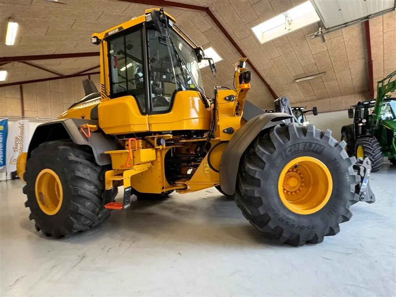 Billede 12 - Volvo L 90 H AGRICULTURE! KUN 4 TIMER, LANG BOM OG LOCK-UP! PÅ LAGER TIL OMGÅENDE LEVERING!