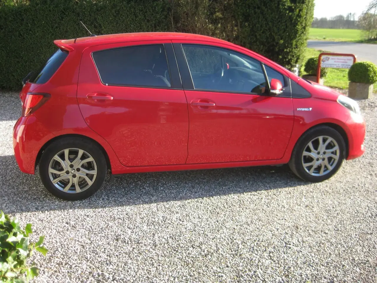 Billede 3 - Toyota Yaris 1,5 Hybrid H2 Style E-CVT 100HK 5d Trinl. Gear