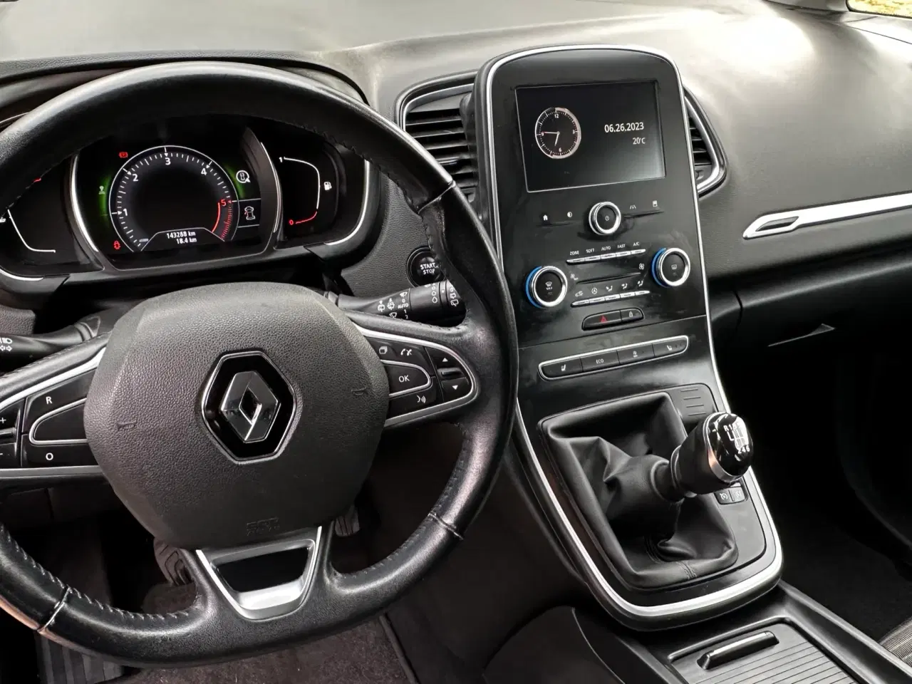 Billede 16 - 7 personers Renault som ny bil.