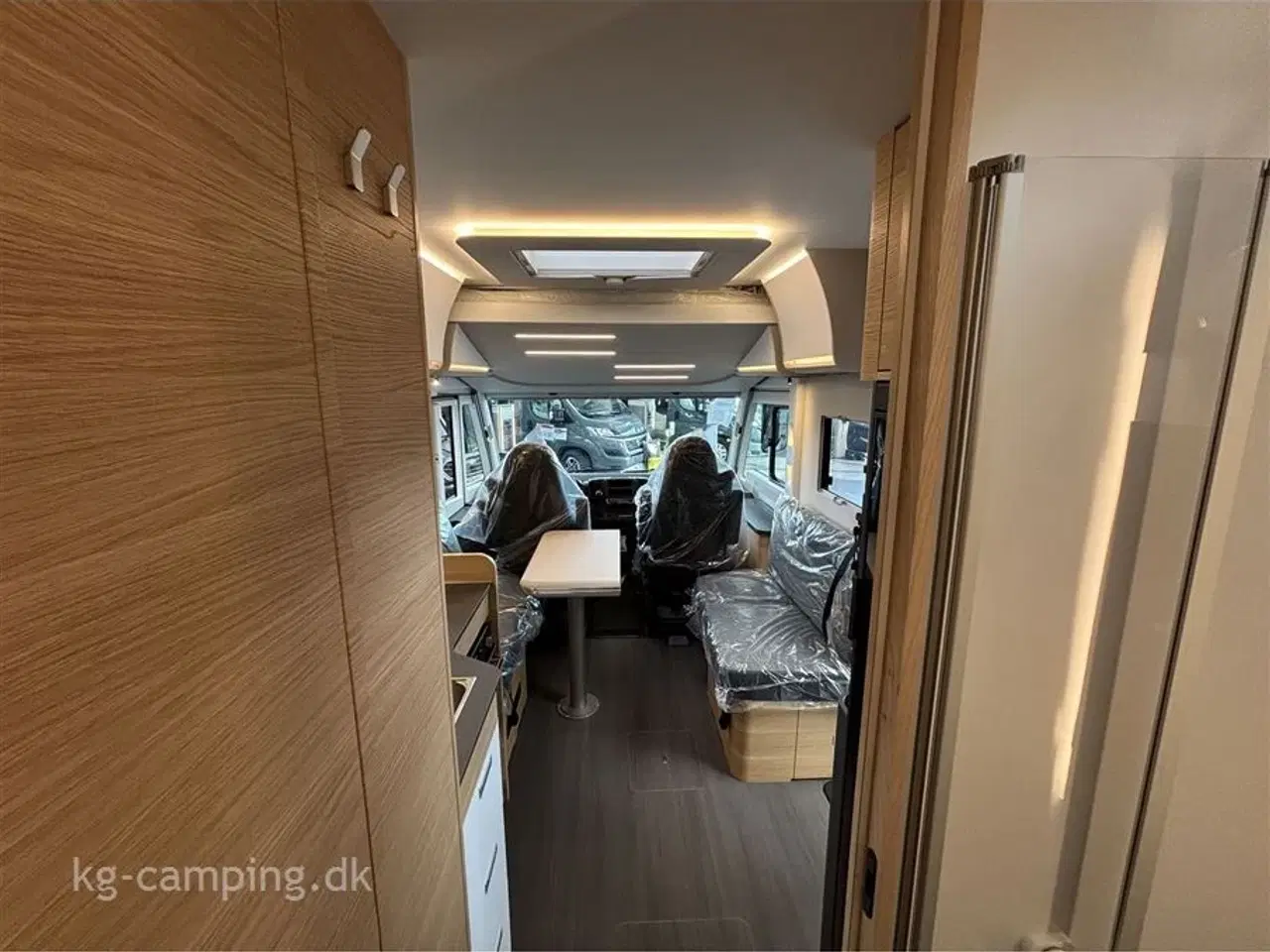 Billede 20 - 2024 - Adria Sonic Plus 700 DL   Adria Sonic 700 DL – Bestilt hjem med topudstyr! NU EKSTRA nedsat
