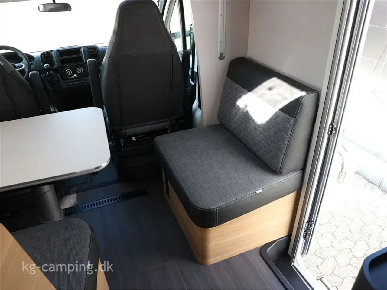 Billede 20 - 2024 - Adria Matrix Axess M670 SL   NYHED HOS KG CAMPING - ADRIA AUTOCAMPER