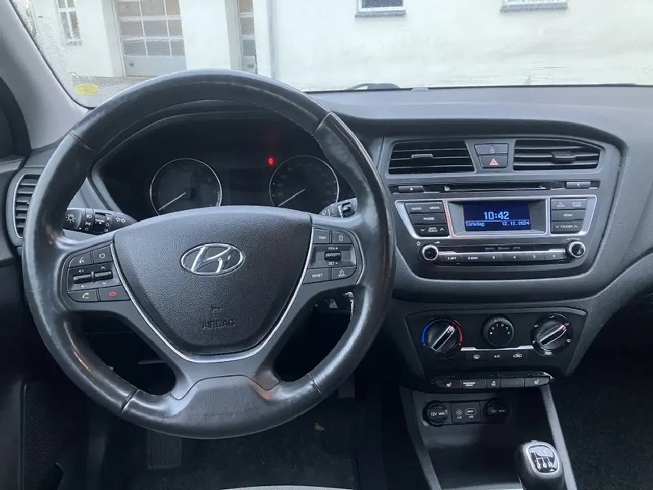 Billede 5 - Hyundai   i20  1,25  Blue drive  2015