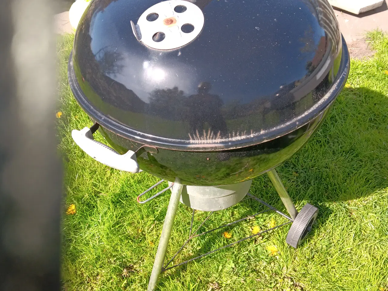 Billede 1 - Veber kuglegril 57cm .