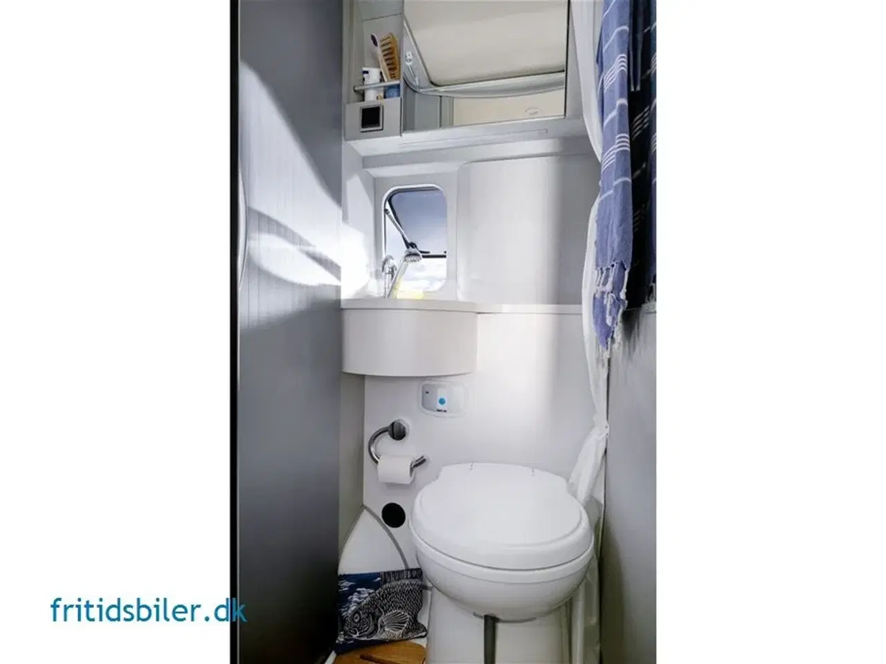 Billede 24 - 2024 - Hymer Free 602   Campervan Free 602 Kompakt kvalitetscamper fra Hymer M/ enkeltsenge