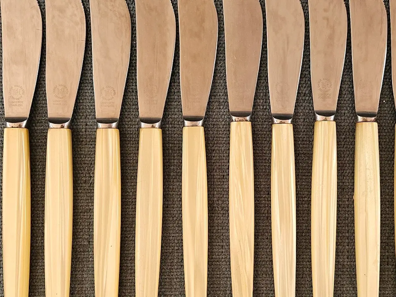 Billede 1 - 12 knive fra Dansk Knivfabrik Lundtofte, stainless