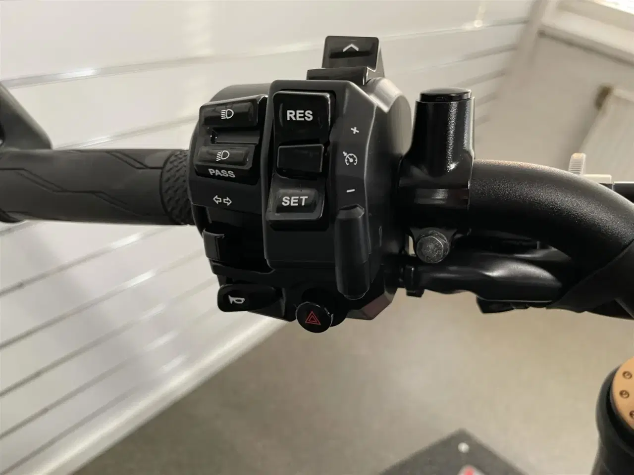 Billede 8 - Yamaha XSR900 ABS