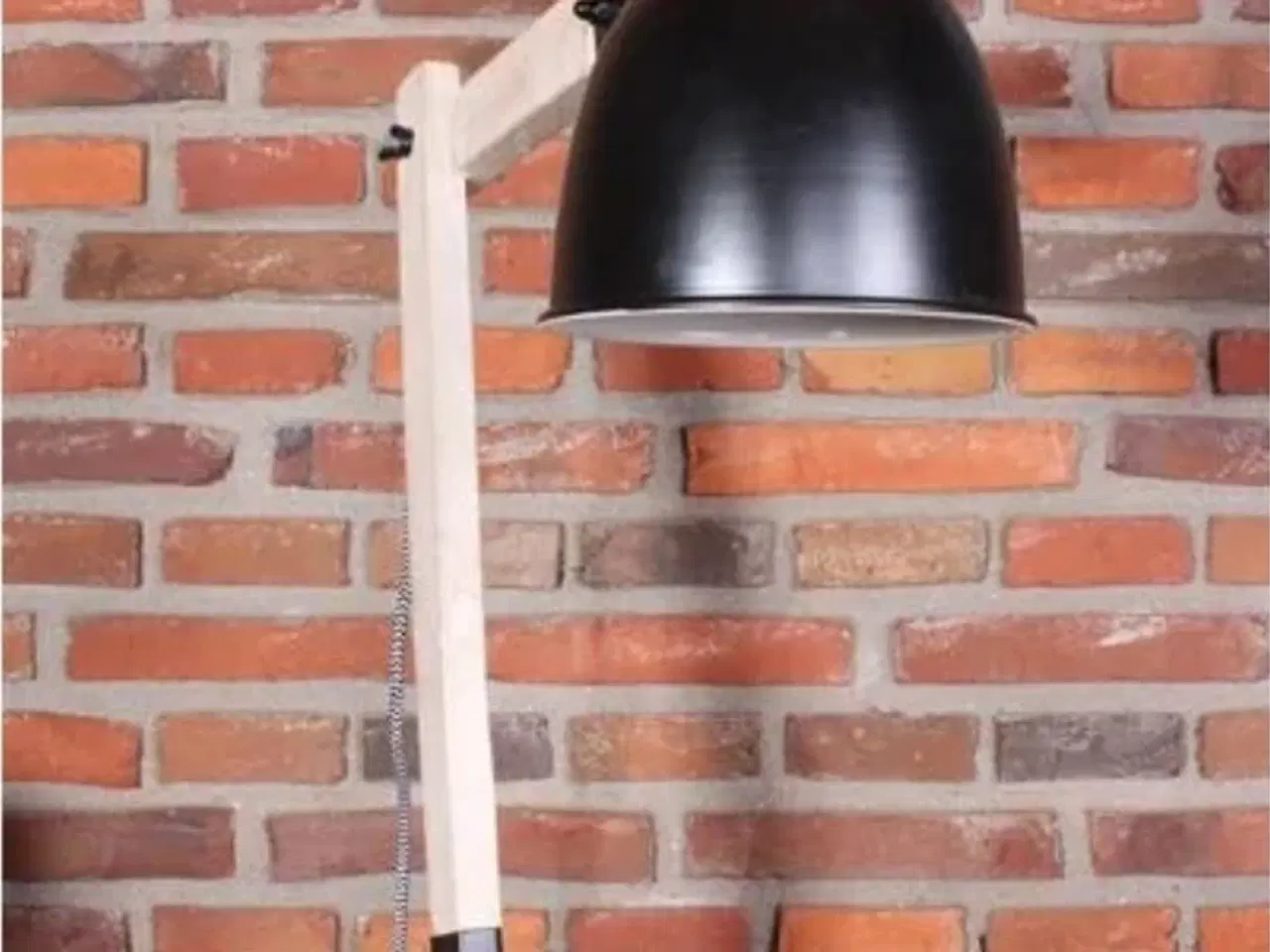 Billede 1 - Varelager Helt nye retro bordlamper fra La Finesse