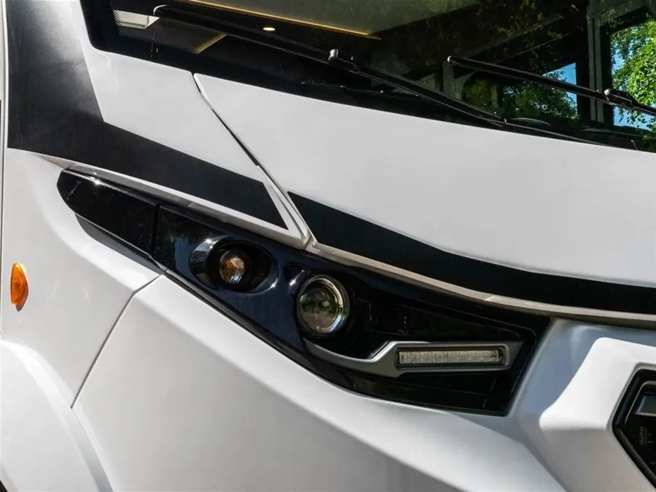 Billede 34 - 2024 - Benimar Amphitryon 998 Northautokapp   KAMPAGNE - SPAR: 80.000 KR.