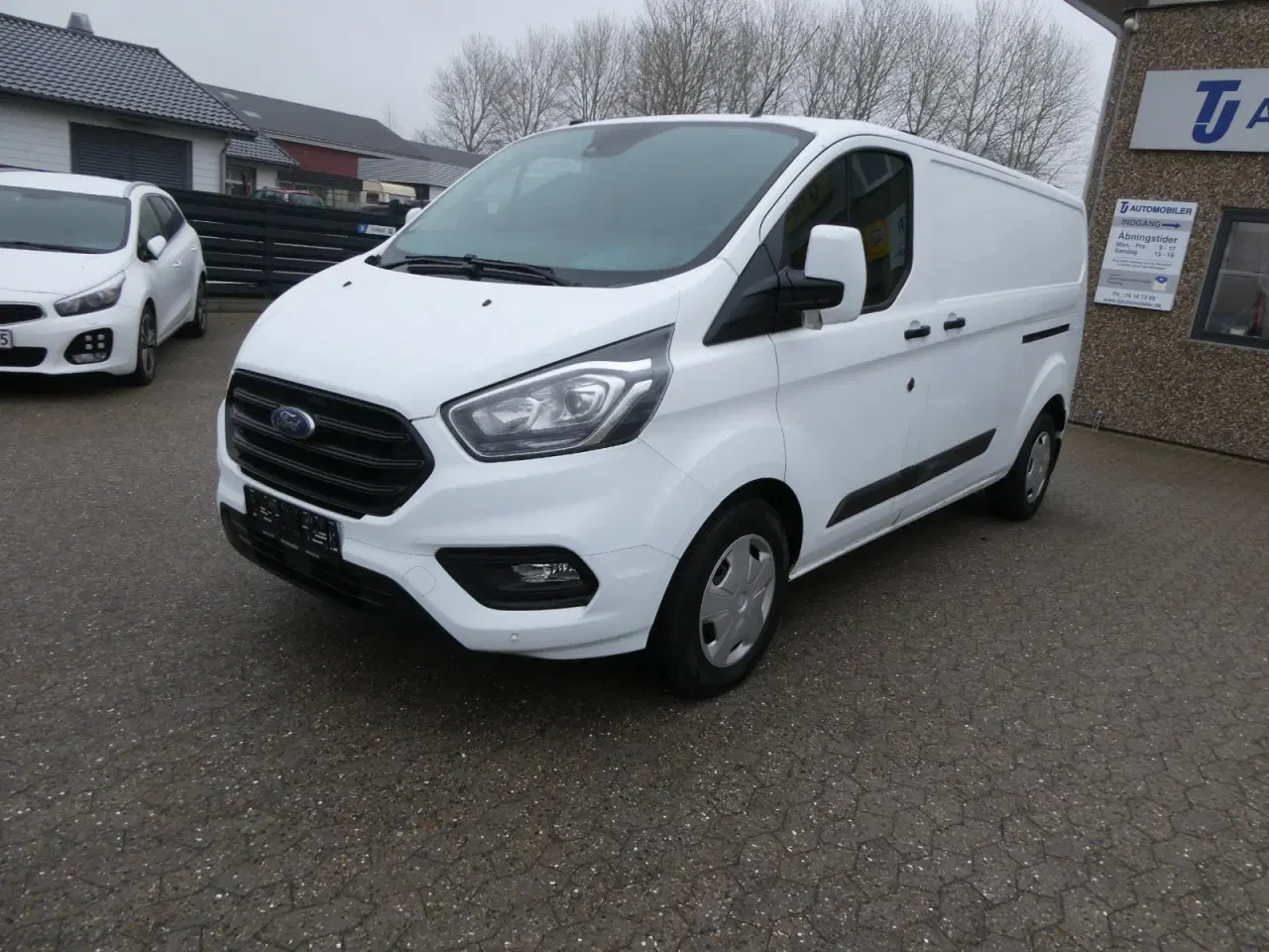 Billede 2 - Ford Transit Custom 320L 2,0 TDCi 130 Trend