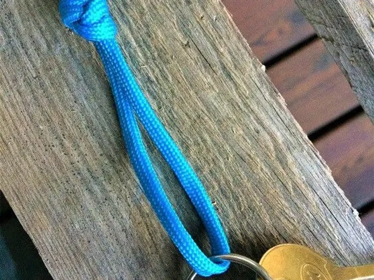 Billede 3 - NØGLERING i paracord / faldskærmssnor