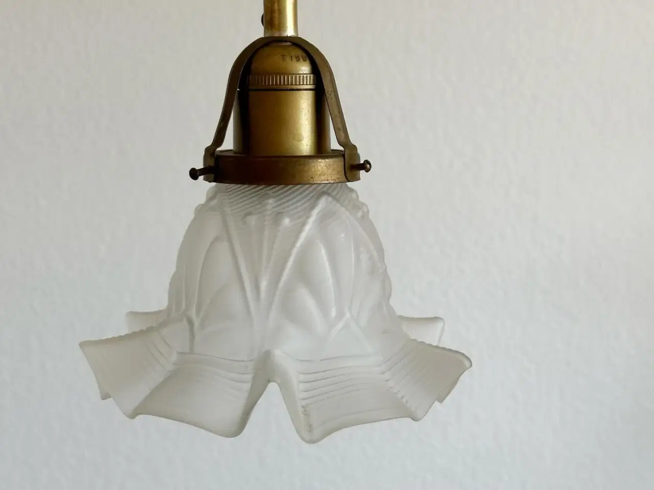 Billede 1 - Gammel pendel m matteret glas