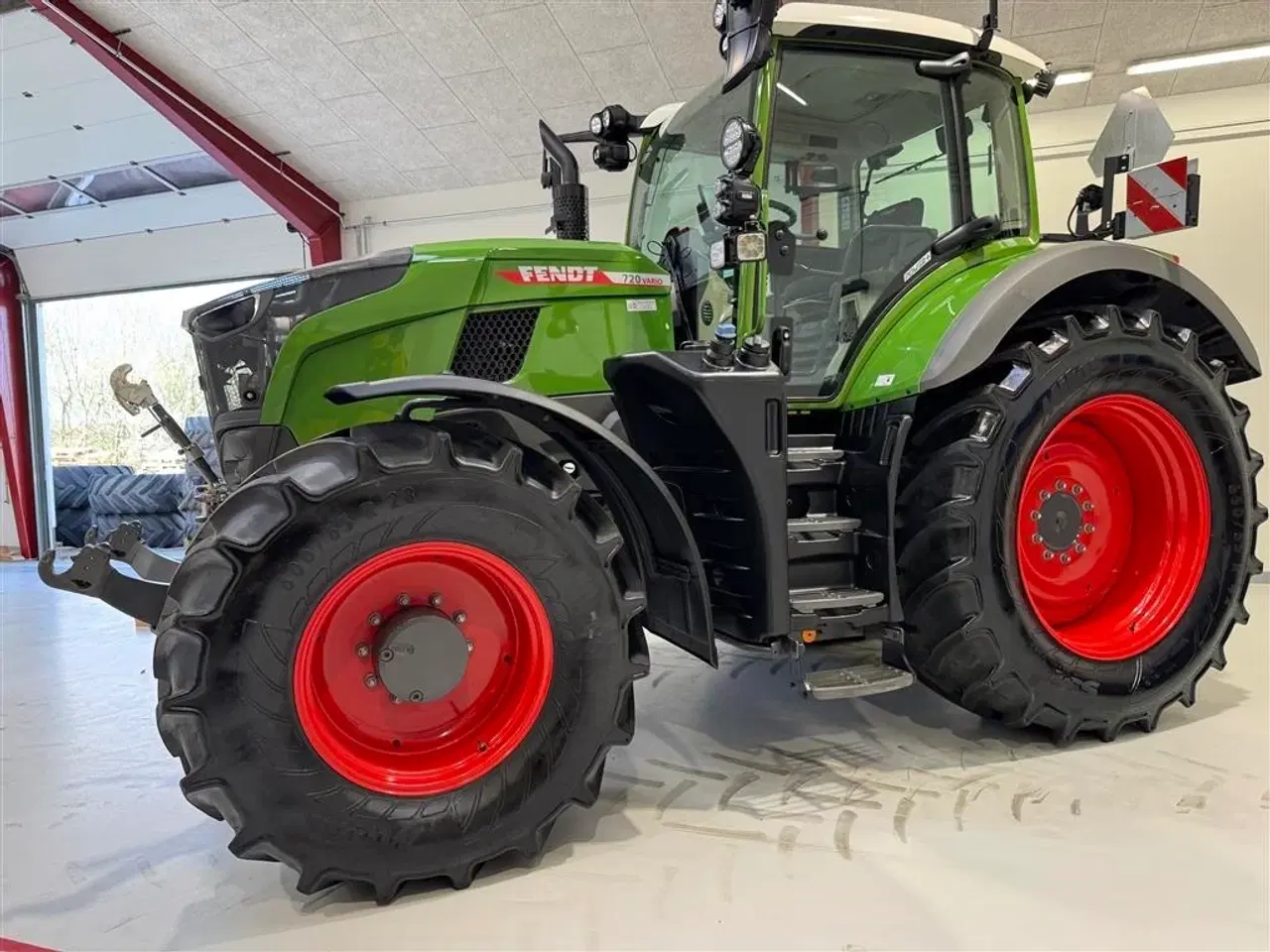 Billede 2 - Fendt 720 Power+ GEN7 KUN 300 TIMER OG MED AUTOSTYRING!