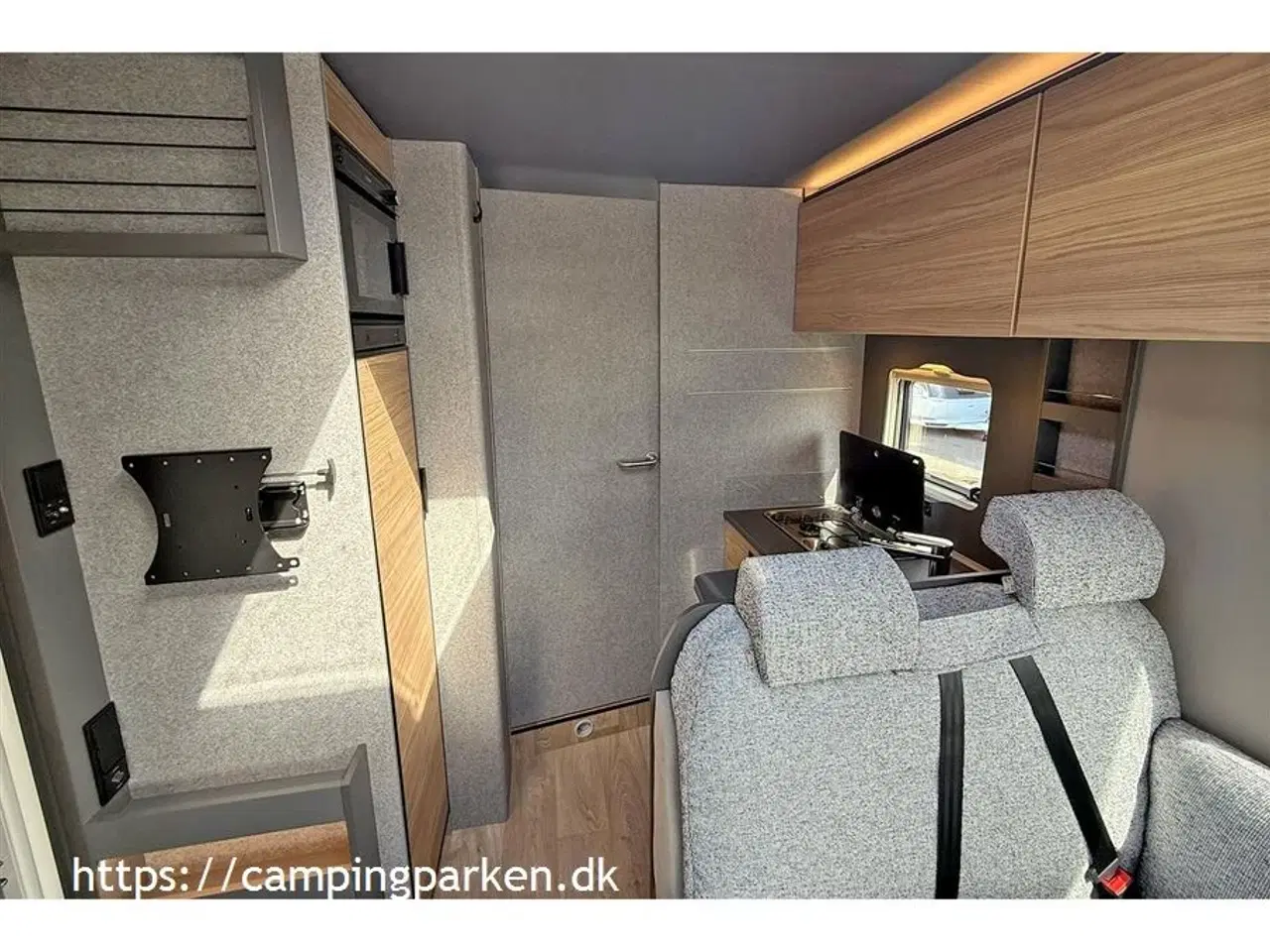 Billede 9 - 2025 - Dethleffs Trend I 7057 EB   Superflot, nyudviklet Trend, 180 hk, automatgear, L-siddegruppe, enkeltsenge