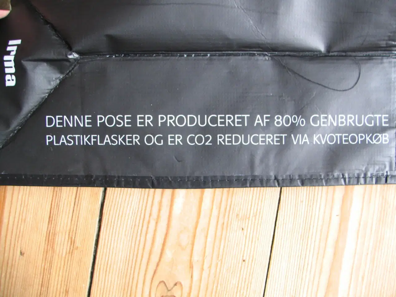 Billede 6 - Irma pose som kunstværk