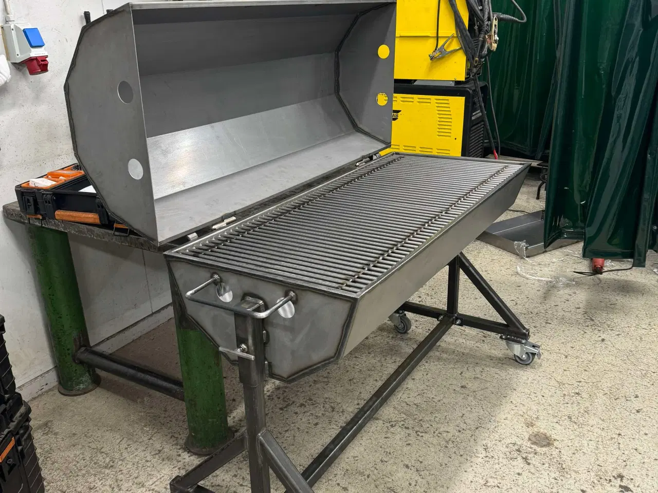 Billede 6 - Grill i nyt stand 