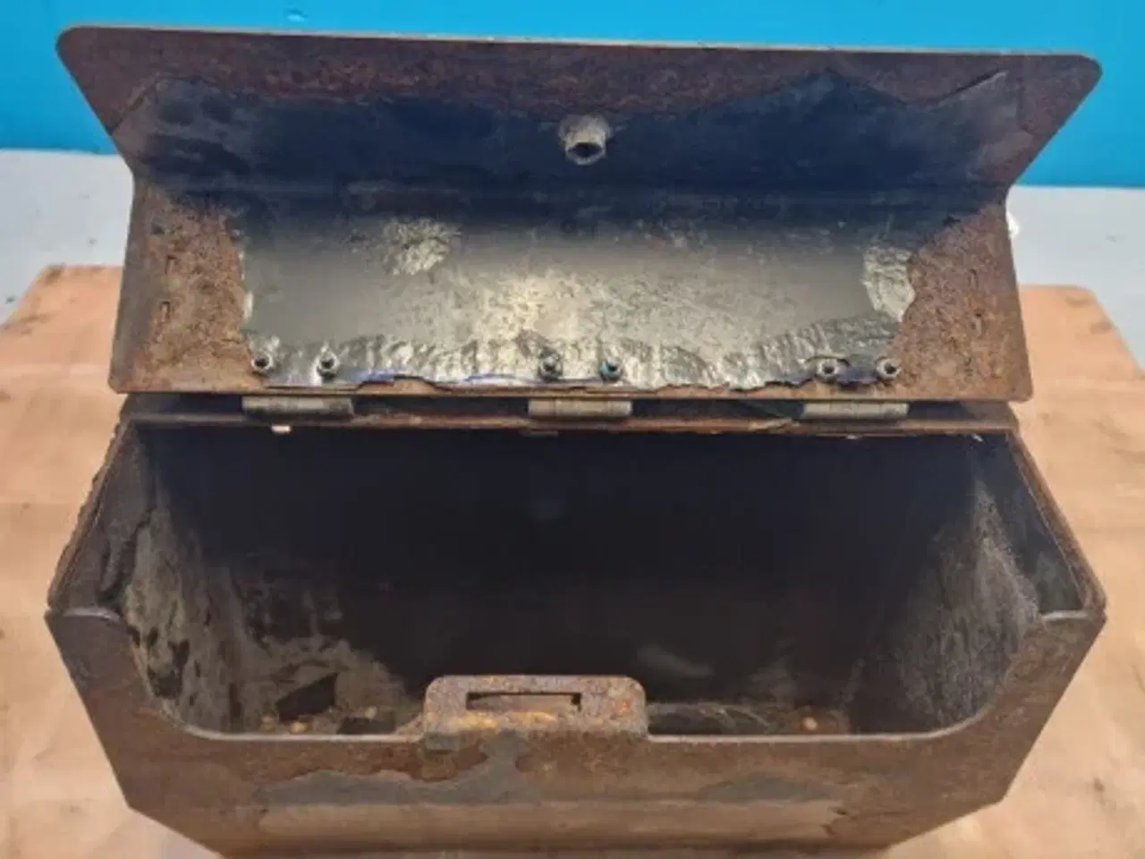 Billede 10 - JCB 4CX  Værktøjskasse 128/H0977