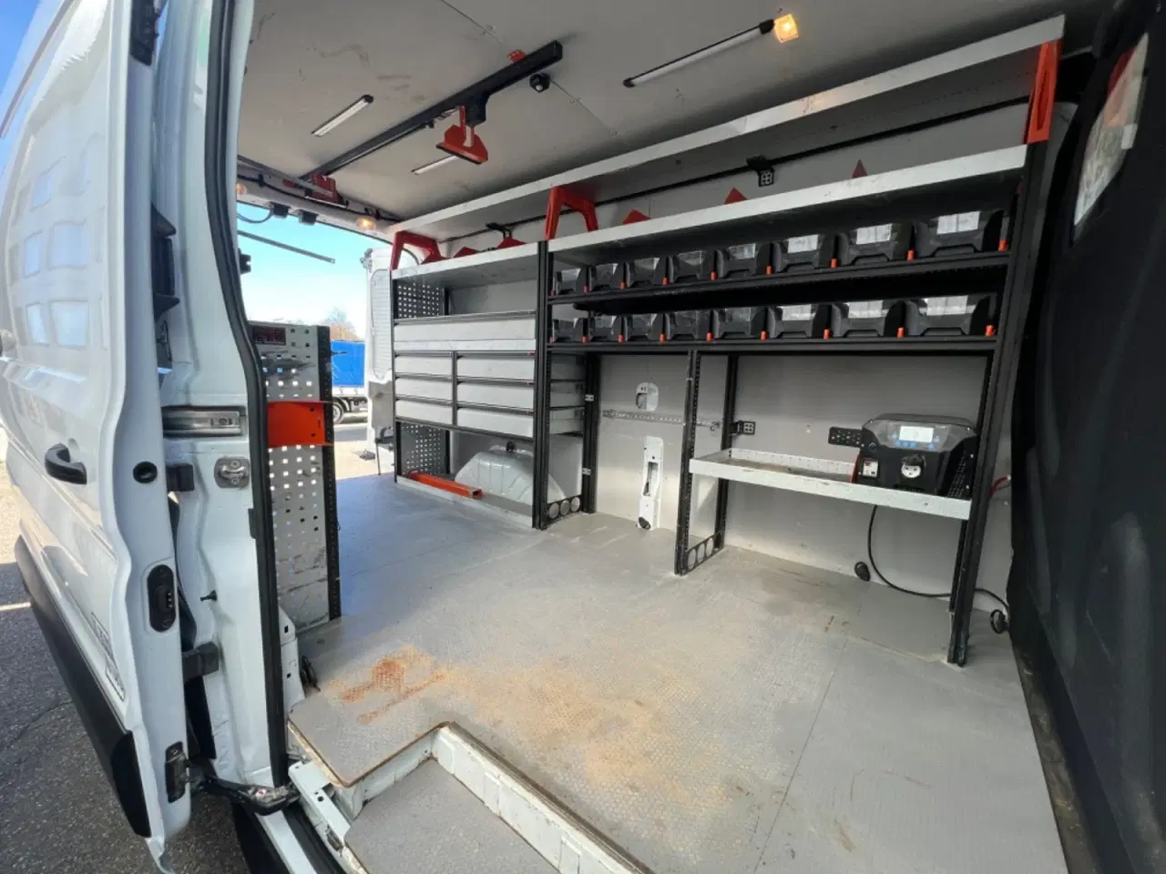 Billede 10 - Ford Transit 350 L3 Van 2,0 TDCi 170 Trend H2 RWD