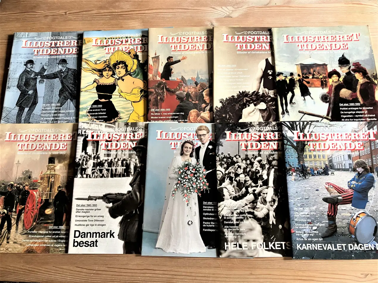 Billede 2 - Nostalgi, gamle ugeblade, 55 stk.