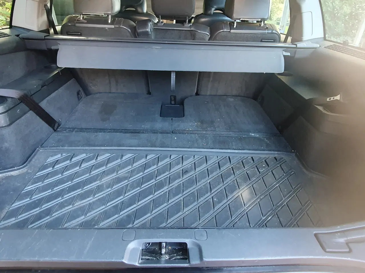 Billede 13 - Volvo XC90 2,5 D5 aut. 7-pers. Sort m. sort læder 