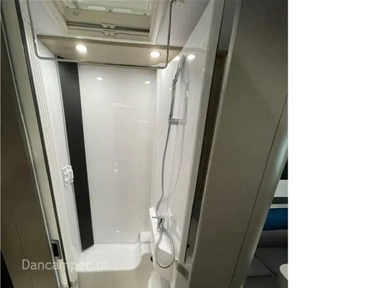 Billede 23 - 2024 - Chausson X650 Exclusive line    Camper med stor Lounge og siddegruppe, sænkeseng, stor garage, Connect-, Artic- og X-tilbehørspakke,