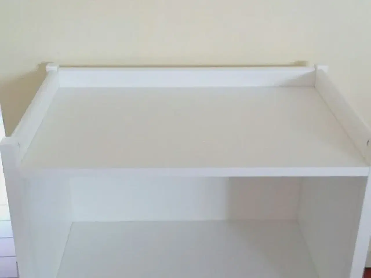 Billede 5 - Instrumentbord/klinik rulle bord
