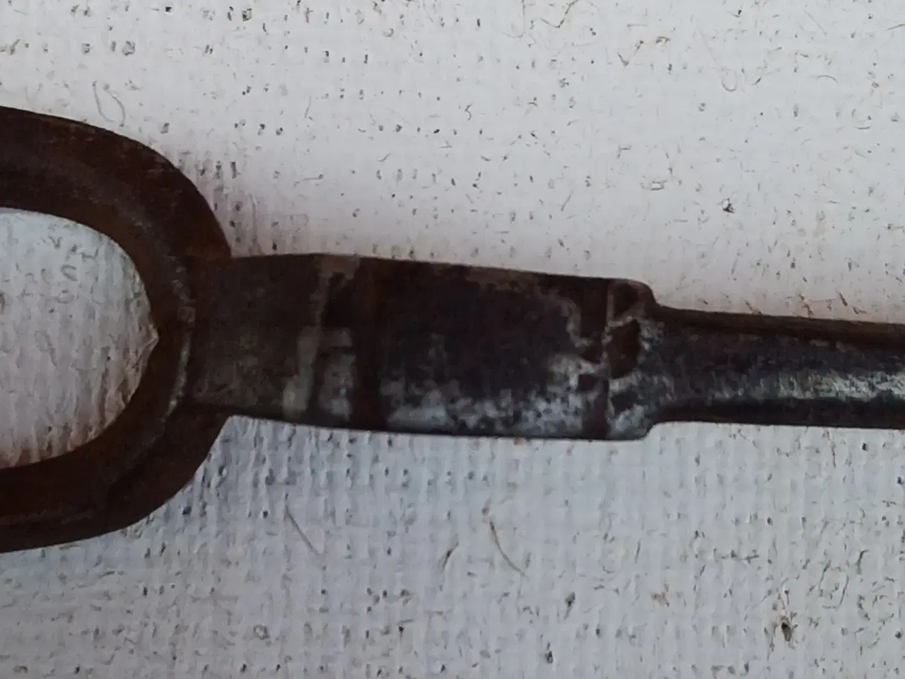 Billede 9 - Antik stegegaffel af dekoreret smedejern.