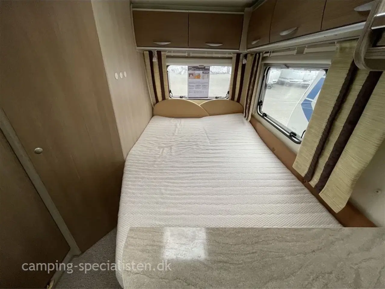 Billede 9 - 2012 - Bürstner Averso 450 TS   Bürstner Averso 450 TS 2012 - Se den nu hos Camping-Specialisten.dk