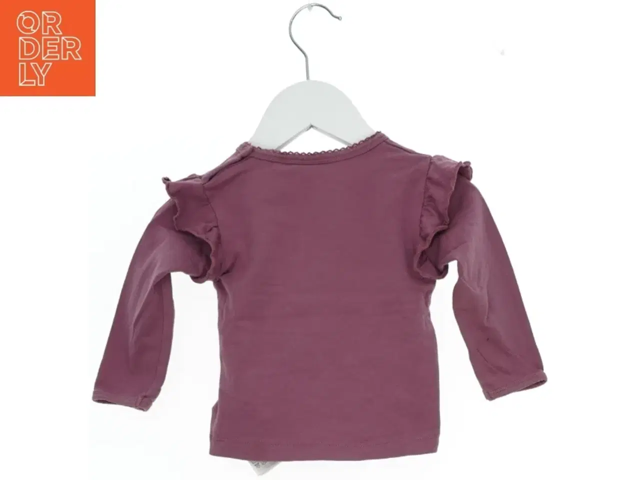 Billede 2 - Langærmet bluse med &#39;Girl Power&#39; print fra The New Siblings (str. 74)