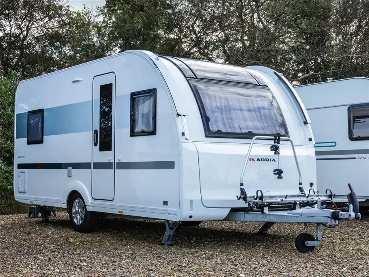 Billede 1 - 2021 - Adria Adora 472 UP   Med fuld automatisk mover og Dometic Ace Air Pro 400 lufttelt.