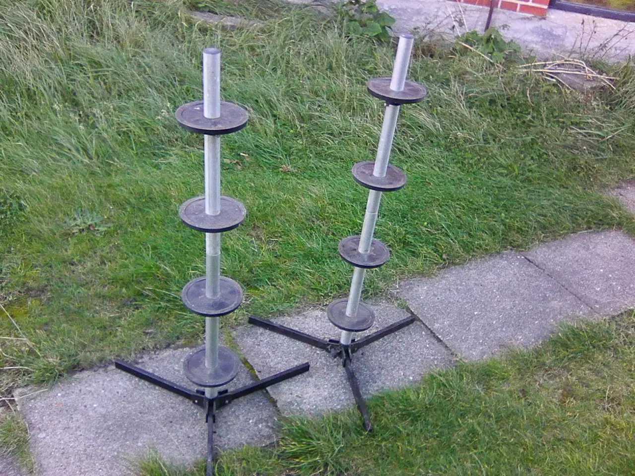 Billede 5 - Dækstativ 2stk til opbevaring af vinterhjul.