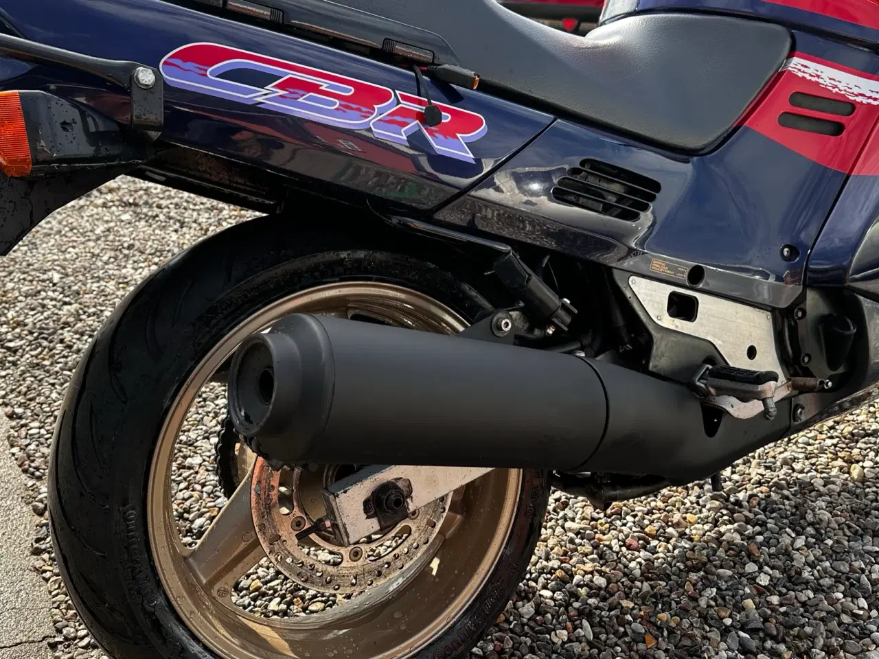 Billede 5 - HONDA CBR 1000F.
