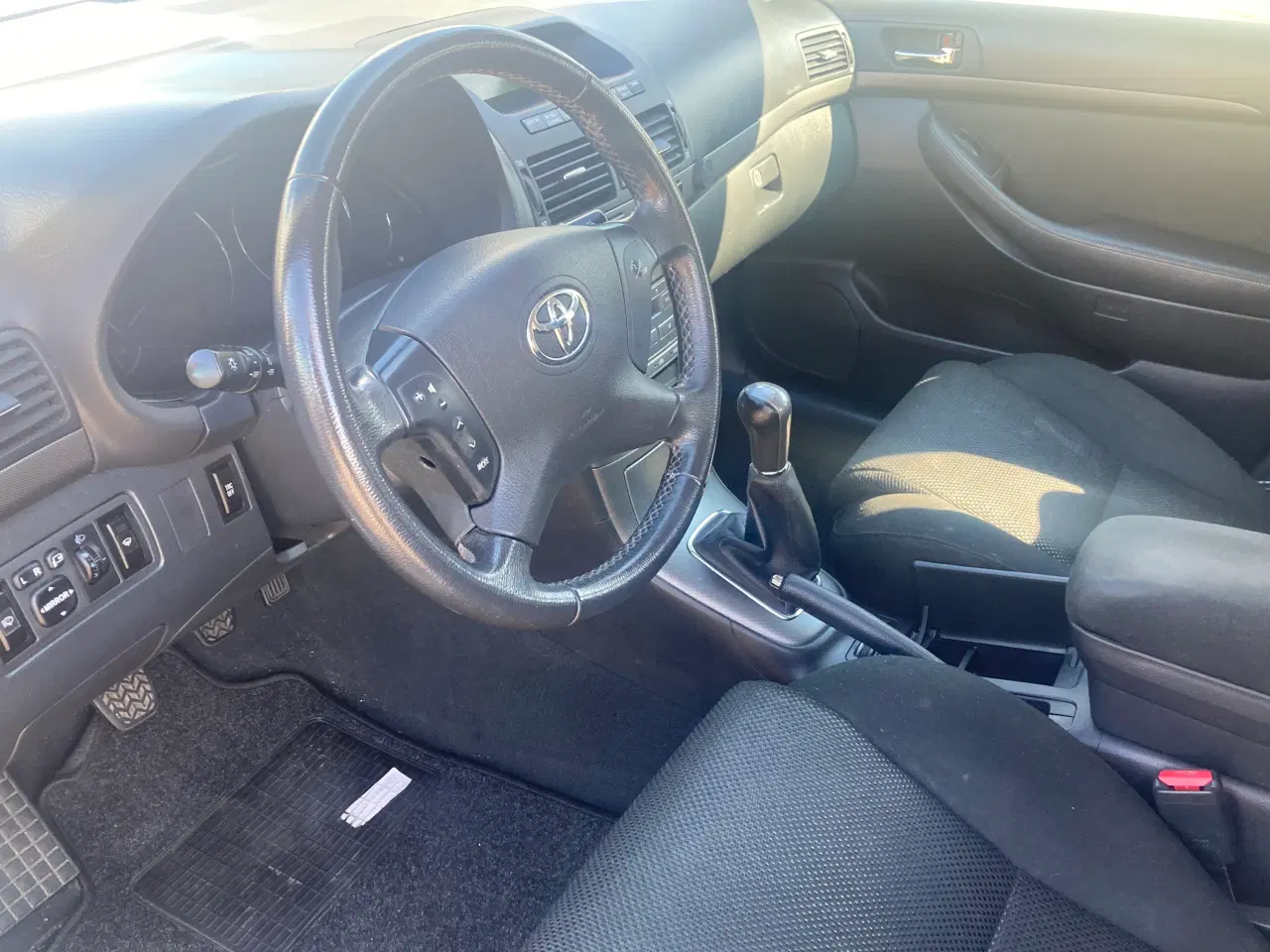 Billede 4 - TOYOTA AVENSIS