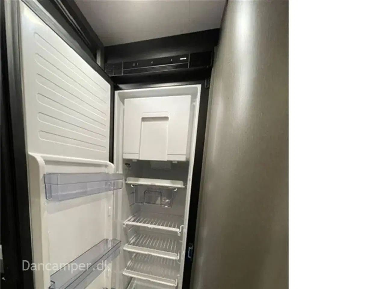 Billede 19 - 2024 - Chausson X650 Exclusive line    Camper med stor Lounge og siddegruppe, sænkeseng, stor garage, Connect-, Artic- og X-tilbehørspakke,