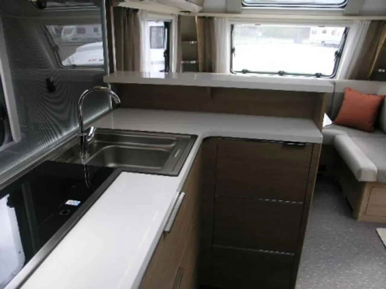 Billede 11 - Adria Adora 613 UL