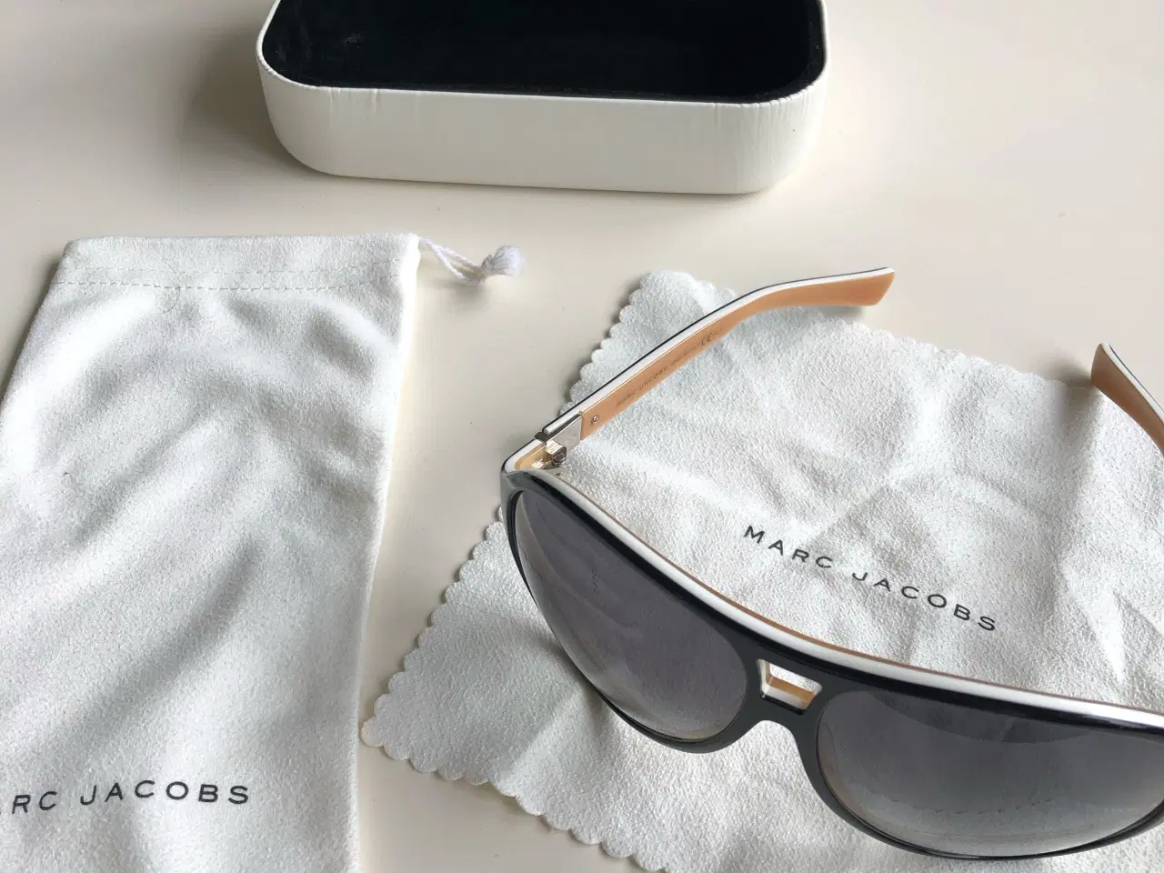 Billede 4 - Marc Jacobs solbrille