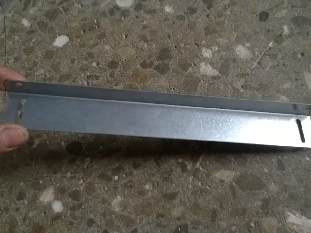 Billede 2 - Vinkelbeslag (Elgalvaniseret)250x30x17x1mm