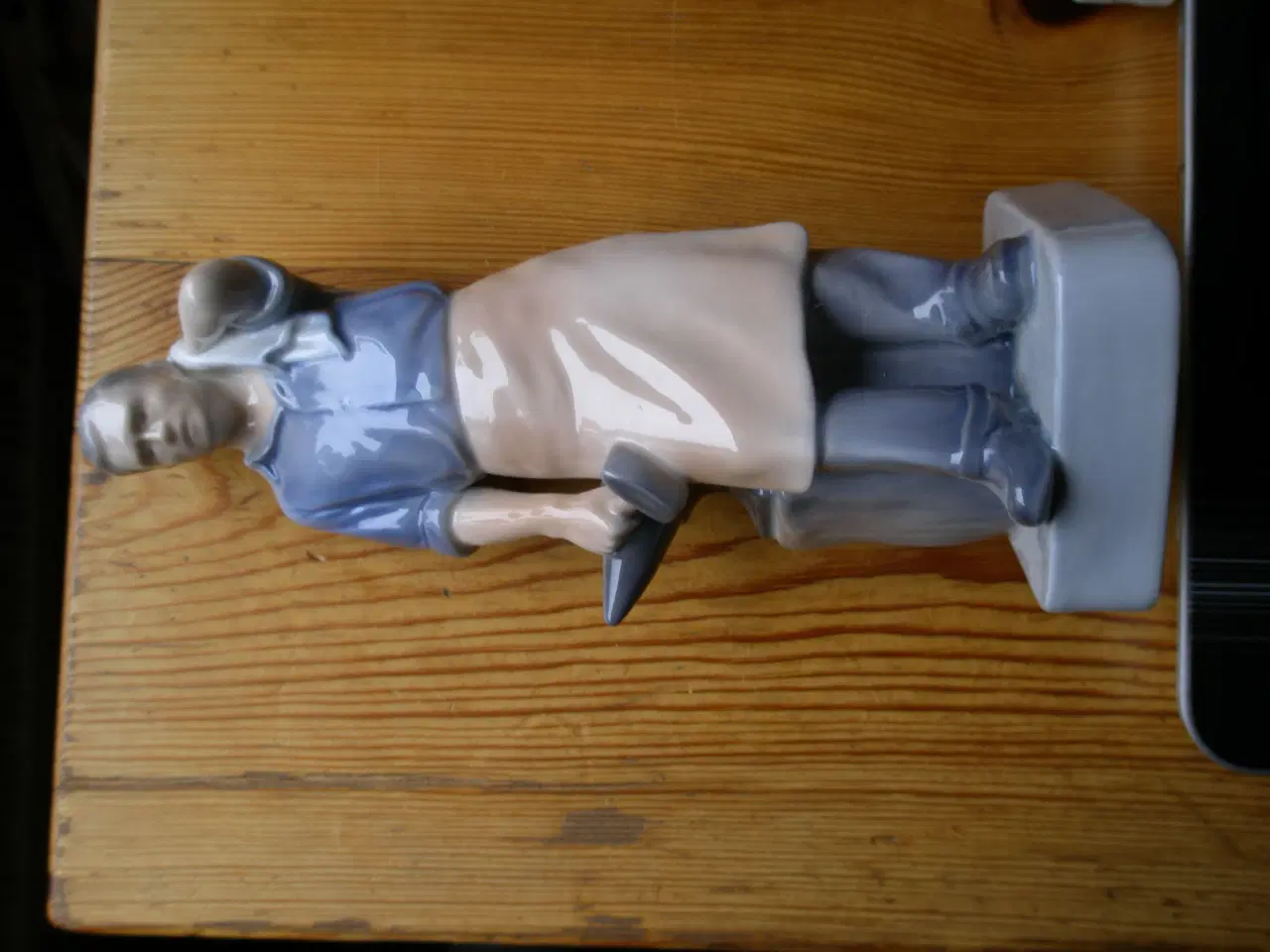 Billede 2 - Smedefigur