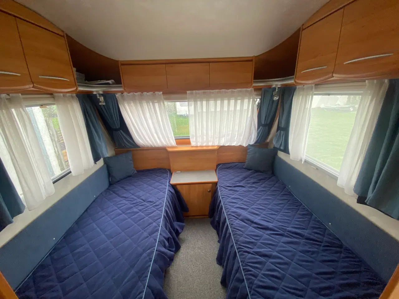 Billede 4 - 2006  Adria adora  472  enkelt seng 