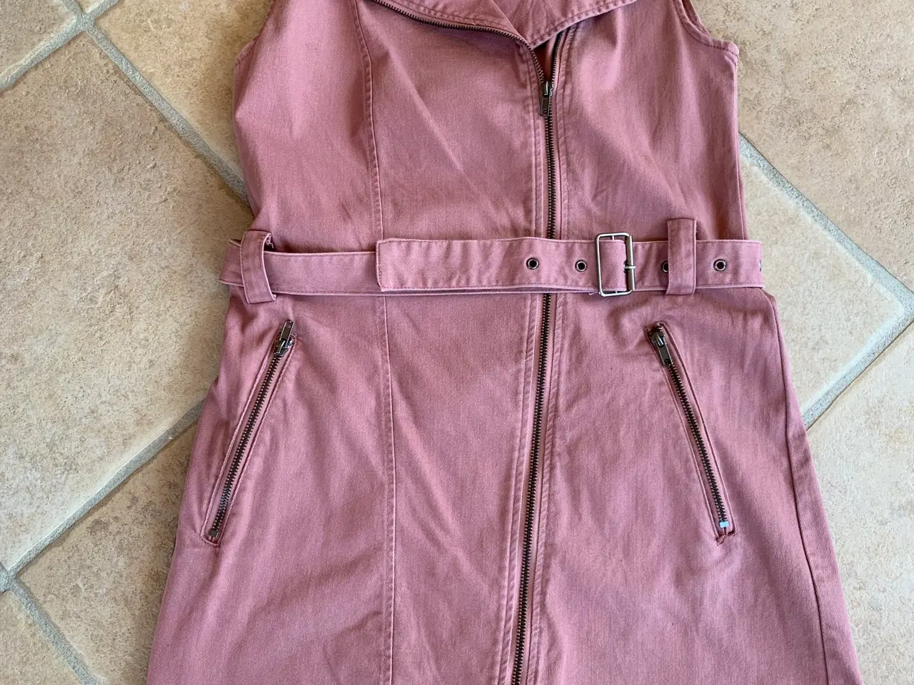 Billede 1 - H&M denim kjole str.44
