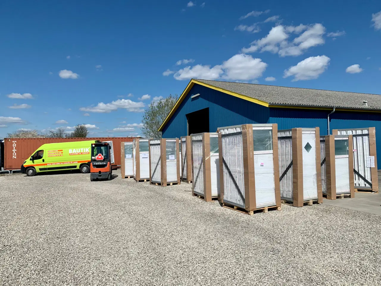 Billede 1 - Ny plastdør H 205