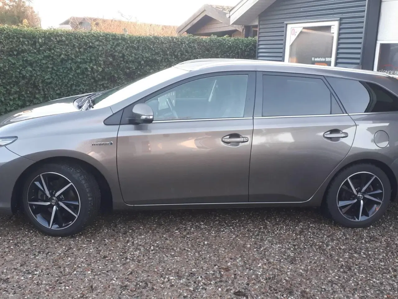 Billede 2 - Toyota Auris Touring Sports 1,8 Hybrid H2 Selected 136HK Stc Aut.
