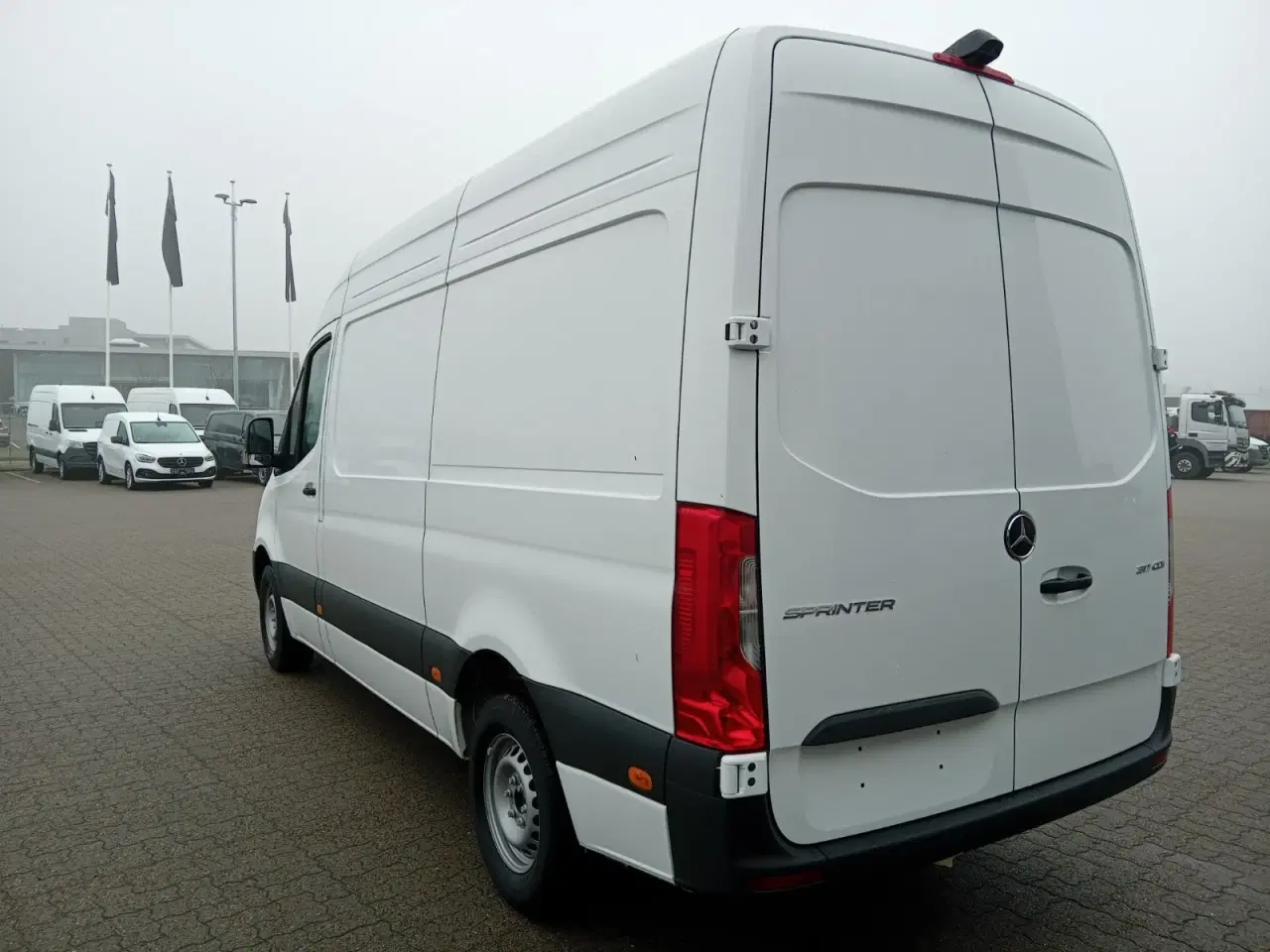 Billede 2 - Mercedes Sprinter 317 2,0 CDi A2 Kassevogn aut. RWD