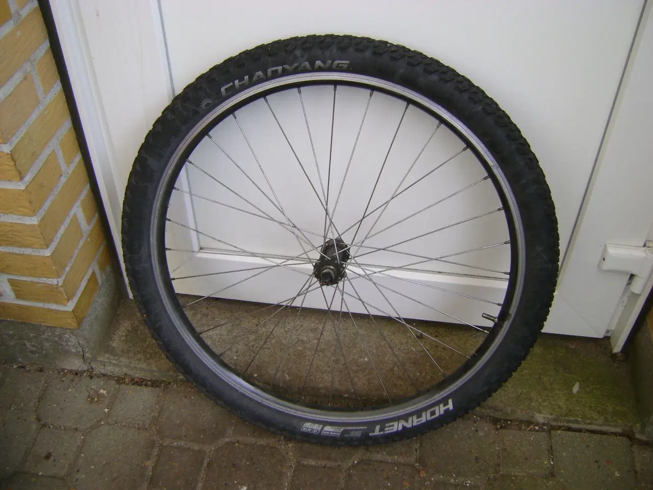 Billede 3 - Forhjul til Mountainbike 26 tommer