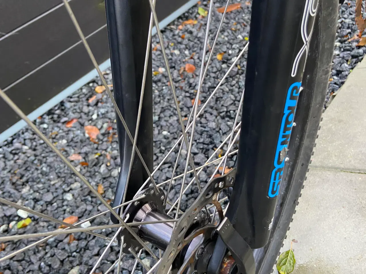 Billede 2 - GT.  29" Hjul,  43 cm. stel,  27 gear