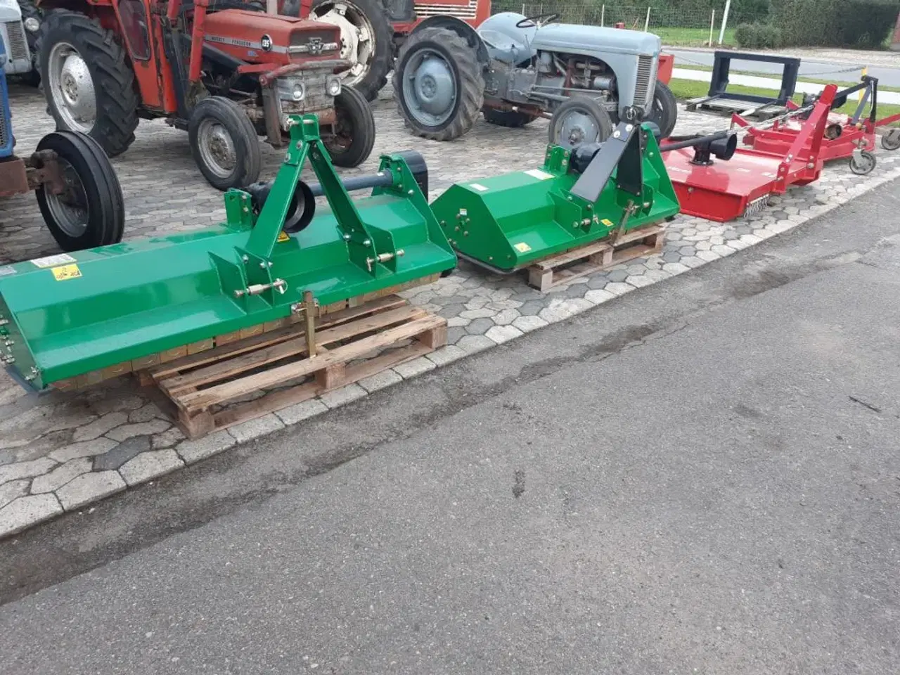 Billede 3 - Nye redskaber til traktor