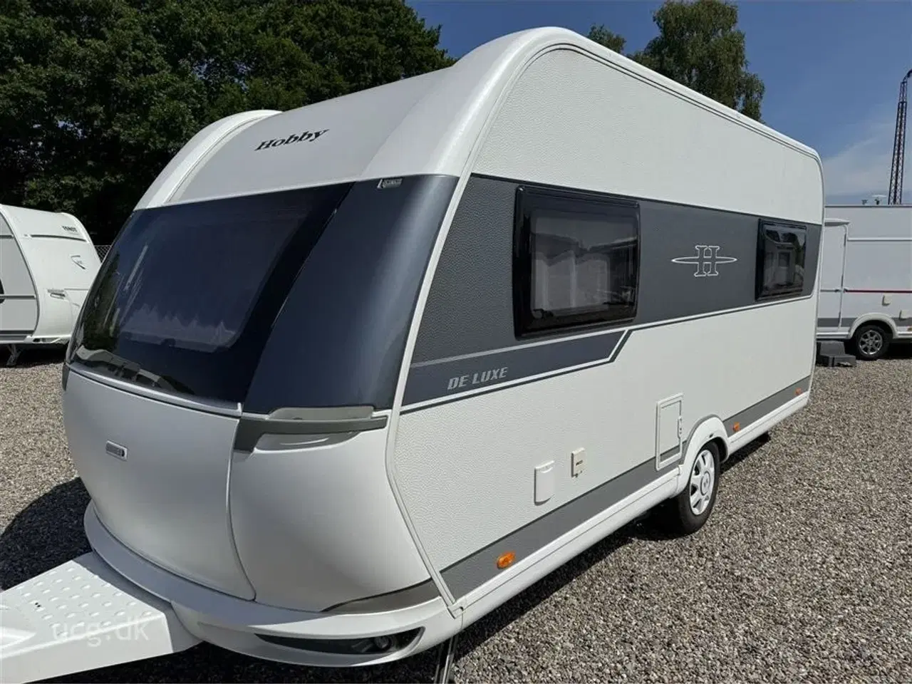 Billede 2 - 2017 - Hobby De Luxe 460 LU   Prisen er inkl. klargøring, gastest, fugttest, syn og nummerplade. SÆLGES FOR KUNDE