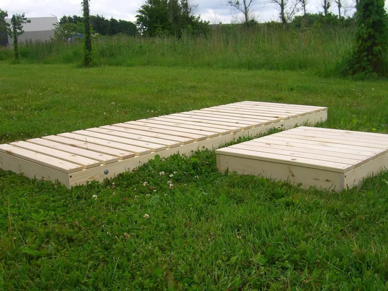 Billede 4 - Solvogn + bord