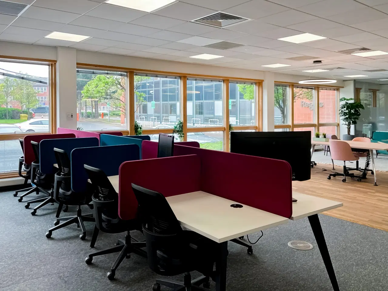 Billede 1 - Coworking-plads i Regus Winghouse